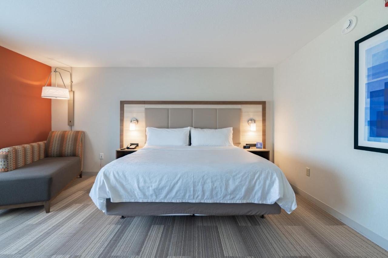 Holiday Inn Express & Suites - Marion By Ihg Экстерьер фото