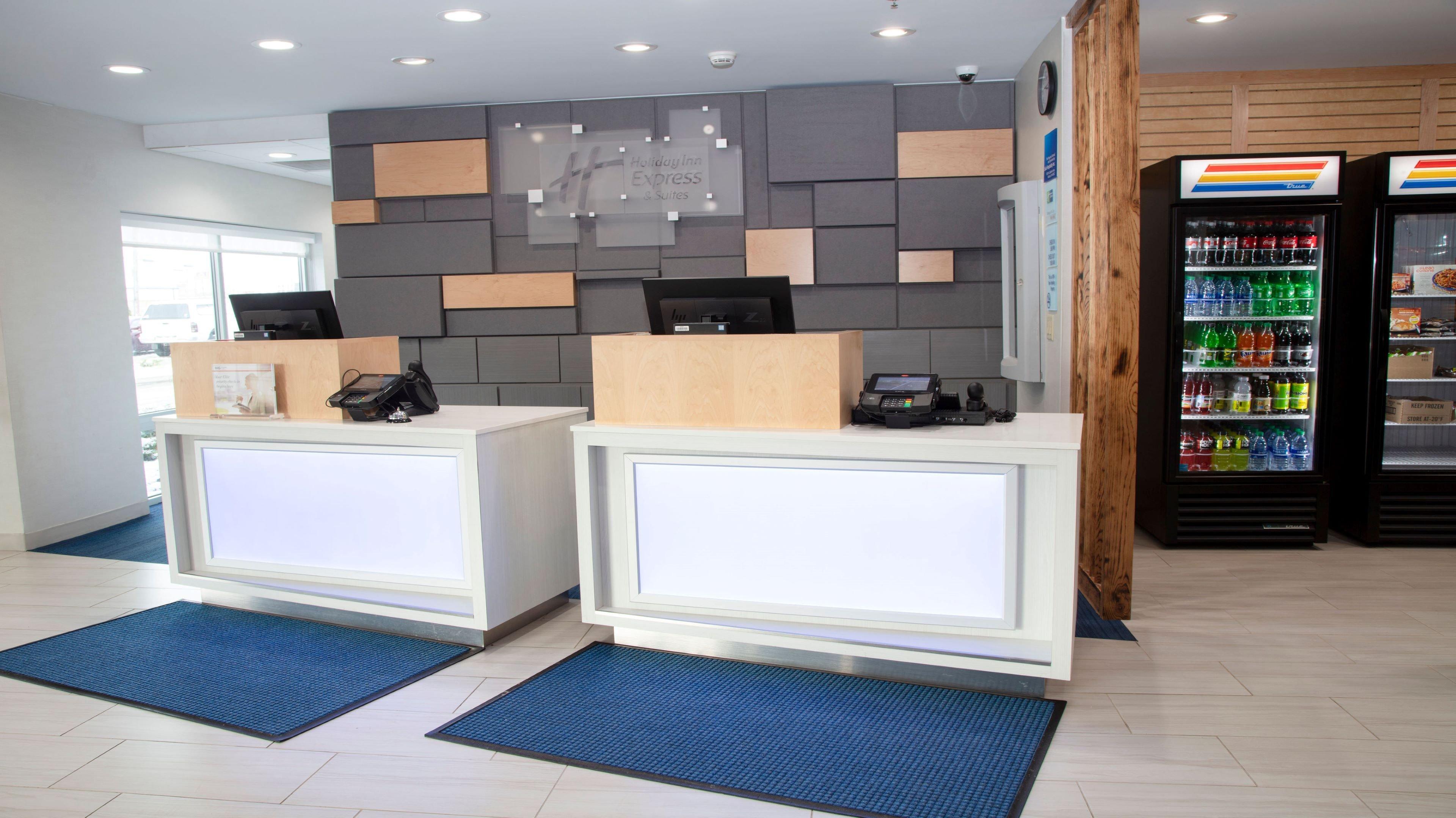 Holiday Inn Express & Suites - Marion By Ihg Экстерьер фото